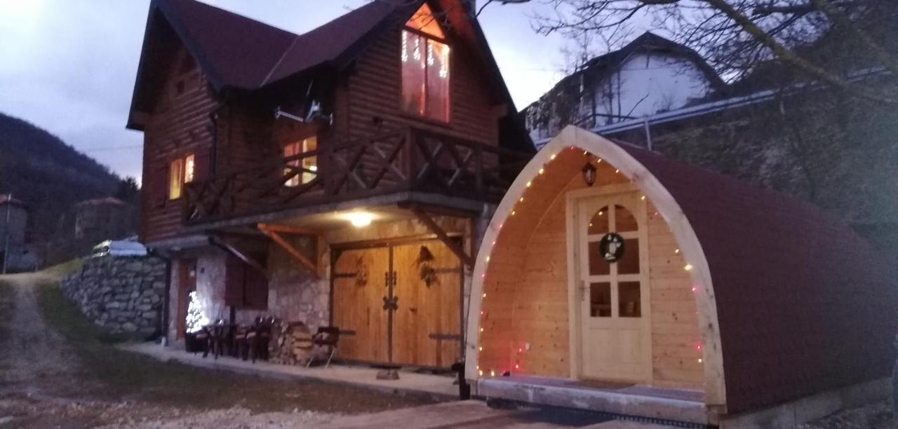 Vila Jelena - Bungalov Crni Vrh Exteriér fotografie