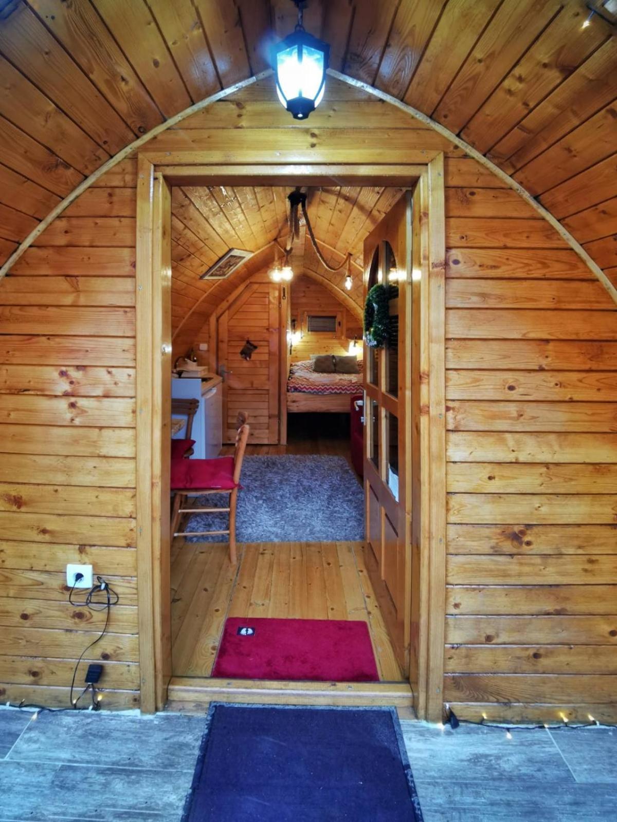Vila Jelena - Bungalov Crni Vrh Exteriér fotografie